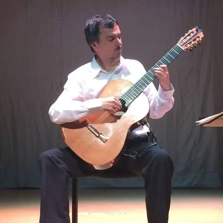 Alberto Squella Serrano